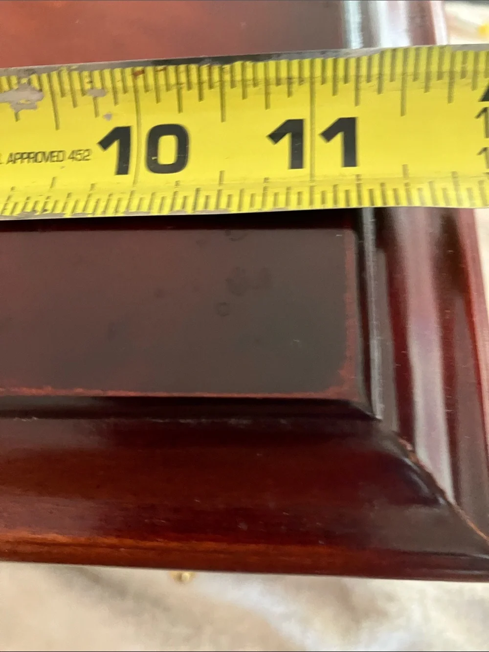 Beautiful Mahogany Jewelry Box With 2 Drawers & Top With Conpartments